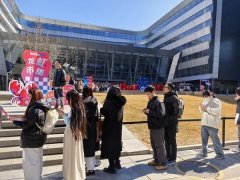 正在智能体四周建起平安围